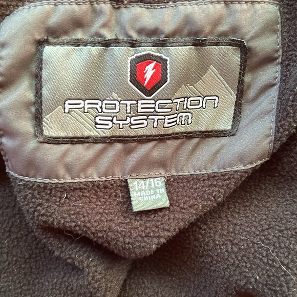 Rain Jacket like new. - Picture 7 of 8